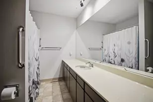 500 Oakland Pl NE, Austin, MN 55912 - Photo 15