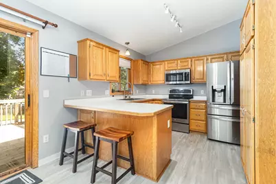 8345 Grace Court, Victoria, MN 55386 - Photo 5