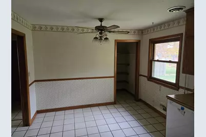 3926 Idaho Avenue N, Crystal, MN 55427 - Photo 9