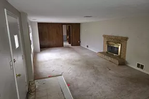 3926 Idaho Ave N, Crystal, MN 55427 - Photo 3