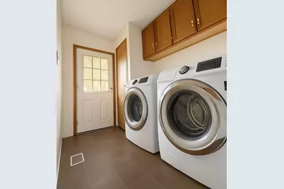 5713 Cabot Drive, Mounds View, MN 55112 - Photo 5