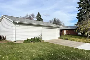 205 Pleasant Ave W, Atwater, MN 56209 - Photo 9