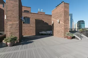 1201 Yale Pl, Minneapolis, MN 55403 - Photo 33