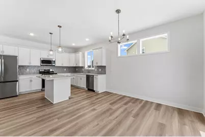 1561 Creekwood Dr, New Richmond, WI 54017 - Photo 27