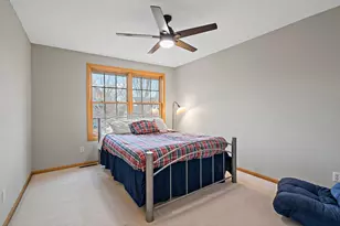 886 Oak Ct, Eagan, MN 55123 - Photo 13