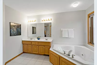 886 Oak Court, Eagan, MN 55123 - Photo 11