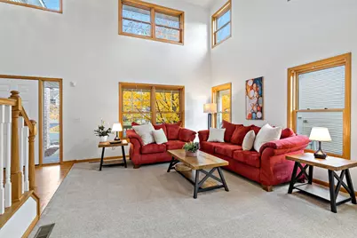 886 Oak Court, Eagan, MN 55123 - Photo 5