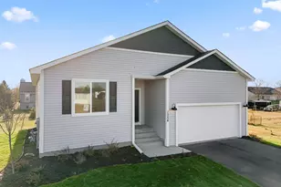 1354 Wisteria Ln, New Richmond, WI 54017 - Photo 3