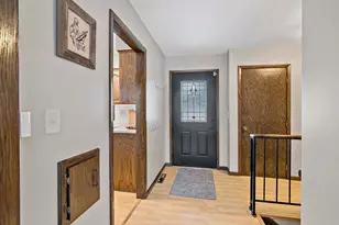 16201 Hillcrest Ln, Eden Prairie, MN 55346 - Photo 43