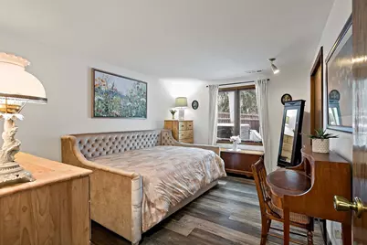 16201 Hillcrest Lane, Eden Prairie, MN 55346 - Photo 53