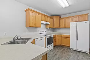 2123 Agate Curve, Shakopee, MN 55379 - Photo 9