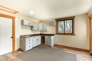 254 Pleasant St, Dexter, MN 55926 - Photo 21