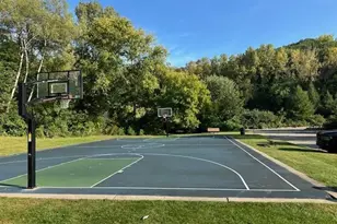 11413 Bren Rd, Minnetonka, MN 55343 - Photo 43