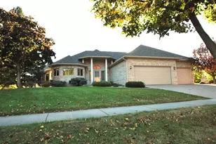 8048 Narcissus Ln N, Maple Grove, MN 55311 - Photo 1