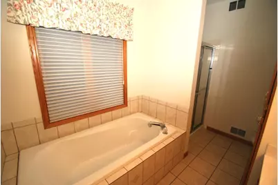 8048 Narcissus Lane N, Maple Grove, MN 55311 - Photo 27