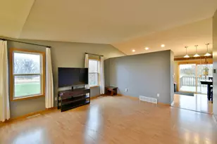 6346 Cape W Ct, Saint Cloud, MN 56303 - Photo 5