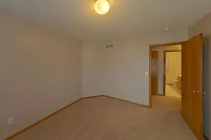 10071 Raleigh Ct, Woodbury, MN 55129 - Photo 13