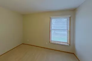 10071 Raleigh Ct, Woodbury, MN 55129 - Photo 11