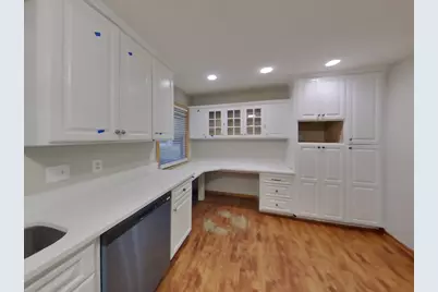 6928 45th Place N, Crystal, MN 55428 - Photo 5