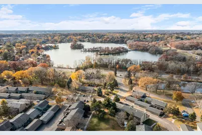 220 Windsor Lane, New Brighton, MN 55112 - Photo 73