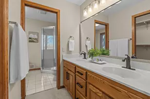 4550 Evergreen Dr, Vadnais Heights, MN 55127 - Photo 19