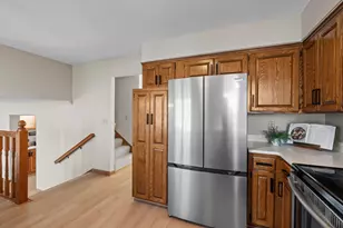 4550 Evergreen Dr, Vadnais Heights, MN 55127 - Photo 7