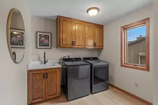 4550 Evergreen Dr, Vadnais Heights, MN 55127 - Photo 15