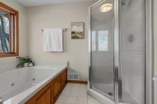 4550 Evergreen Dr, Vadnais Heights, MN 55127 - Photo 21