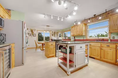 35210 Lily Street NW, Cambridge, MN 55008 - Photo 13