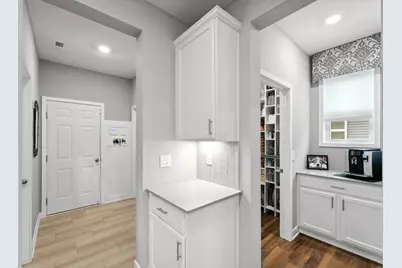 9337 Bridle Way, Victoria, MN 55386 - Photo 5