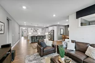 9337 Bridle Way, Victoria, MN 55386 - Photo 7