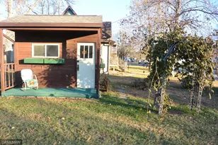 1227 11th St E, Glencoe, MN 55336 - Photo 5