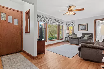 3179 Victoria Street N, Shoreview, MN 55126 - Photo 3