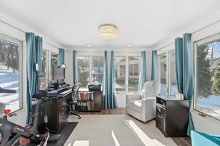 9865 Beard Ave S, Bloomington, MN 55431 - Photo 27