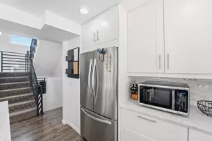 9865 Beard Ave S, Bloomington, MN 55431 - Photo 21