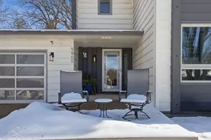 9865 Beard Ave S, Bloomington, MN 55431 - Photo 49