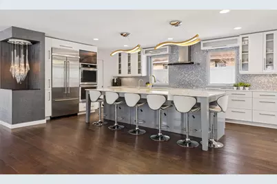 2701 Glenhurst Avenue, Saint Louis Park, MN 55416 - Photo 7