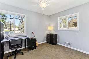 2390 Cohansey Blvd, Roseville, MN 55113 - Photo 19