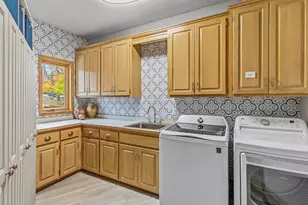 11338 Hawk High Ct, Eden Prairie, MN 55347 - Photo 33