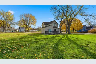 37 5th Street SE, Wells, MN 56097 - Photo 27