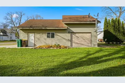 37 5th Street SE, Wells, MN 56097 - Photo 19