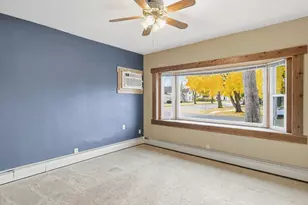 37 5th St SE, Wells, MN 56097 - Photo 7