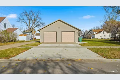 37 5th Street SE, Wells, MN 56097 - Photo 17