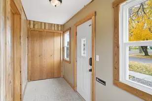 37 5th St SE, Wells, MN 56097 - Photo 11