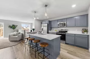 7329 Agate Trl, Inver Grove Heights, MN 55077 - Photo 11