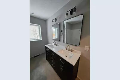 602 Prairie Drive N, Hudson, WI 54016 - Photo 3