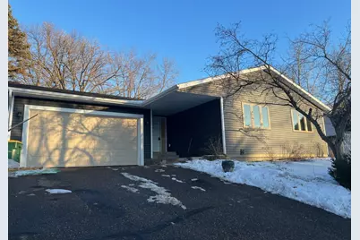 602 Prairie Drive N, Hudson, WI 54016 - Photo 1