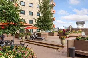 66 9th St E, Saint Paul, MN 55101 - Photo 35