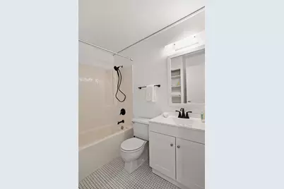 66 9th Street E #1912, Saint Paul, MN 55101 - Photo 23