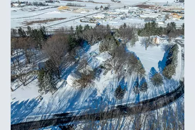 421 Lowry Court NW, Rochester, MN 55901 - Photo 3